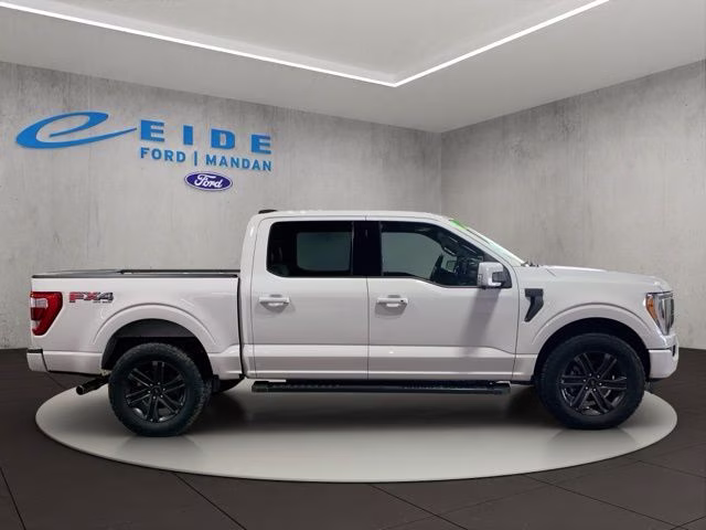 2021 Oxford White Ford F-150 Lariat 4X4 Truck