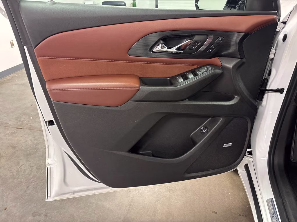 2018 Summit White Chevrolet Traverse High Country AWD SUV