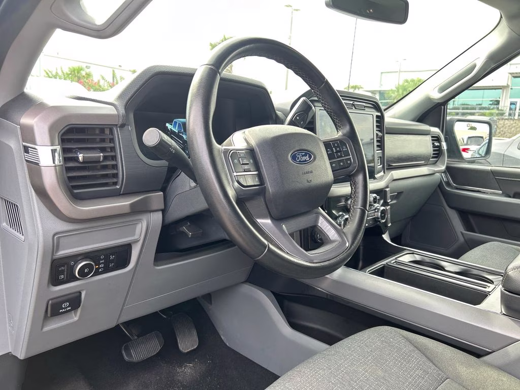 2024 Agate Black Metallic Ford F-150 XLT 4X4 Truck