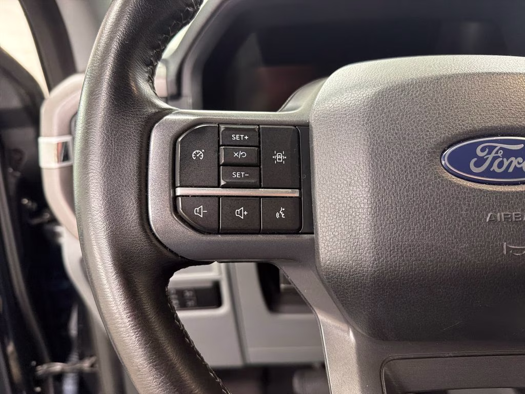 2024 Agate Black Metallic Ford F-150 XLT 4X4 Truck