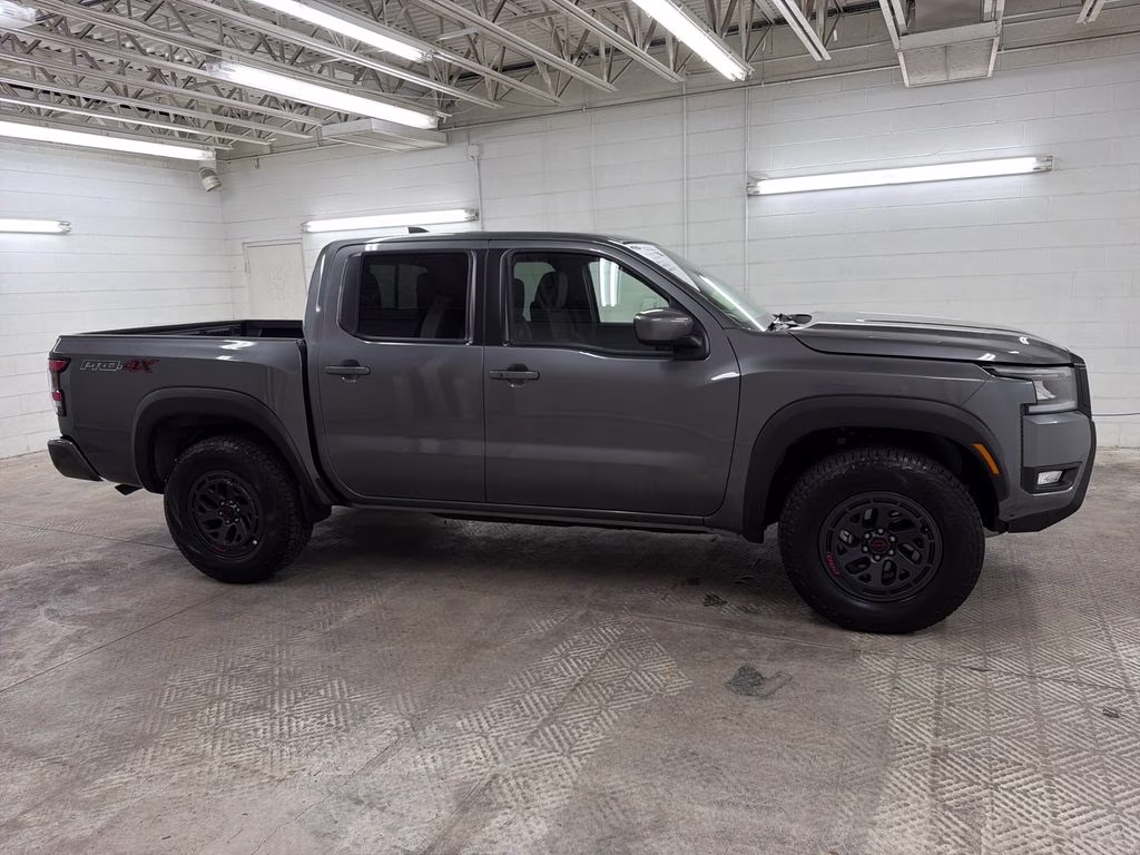 2026 Gun Metallic Nissan Frontier PRO-4X 4X4 Truck