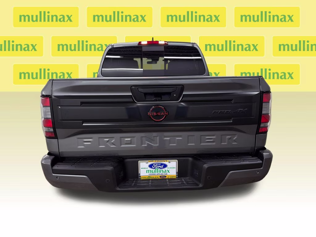 2026 Gun Metallic Nissan Frontier PRO-4X 4X4 Truck