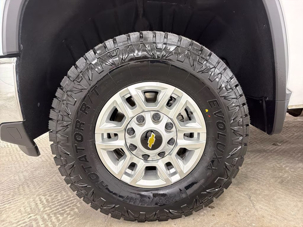 2025 Summit White Chevrolet Silverado 2500HD LT 4X4 Truck