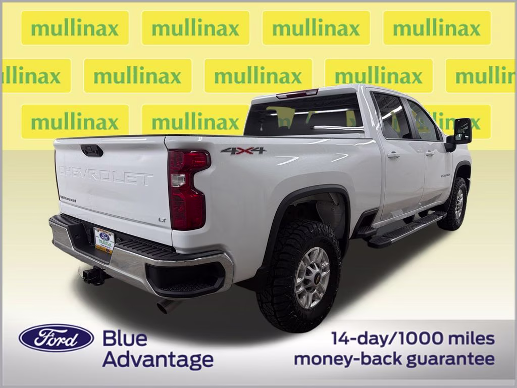 2025 Summit White Chevrolet Silverado 2500HD LT 4X4 Truck