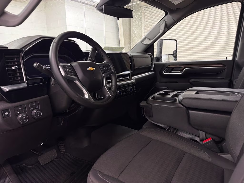 2025 Summit White Chevrolet Silverado 2500HD LT 4X4 Truck