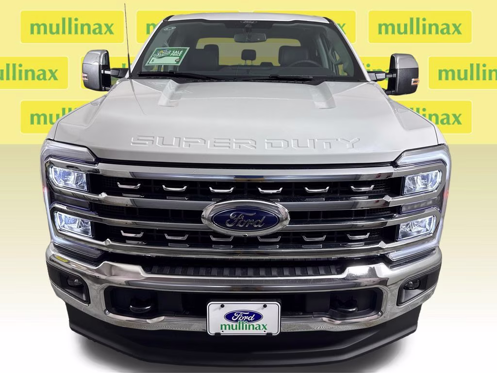2026 Star White Metallic Tri-Coat Ford Super Duty F-250 SRW Lariat 4X4 Truck