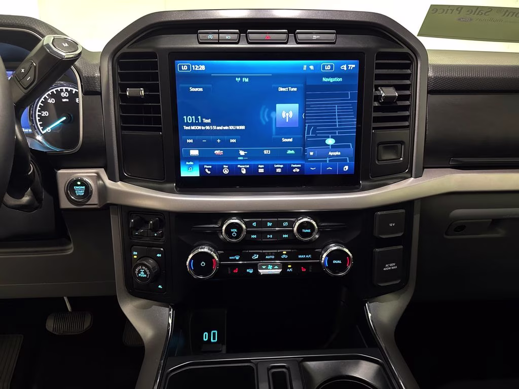 2023 Agate Black Metallic Ford F-150 XLT 4X4 Truck