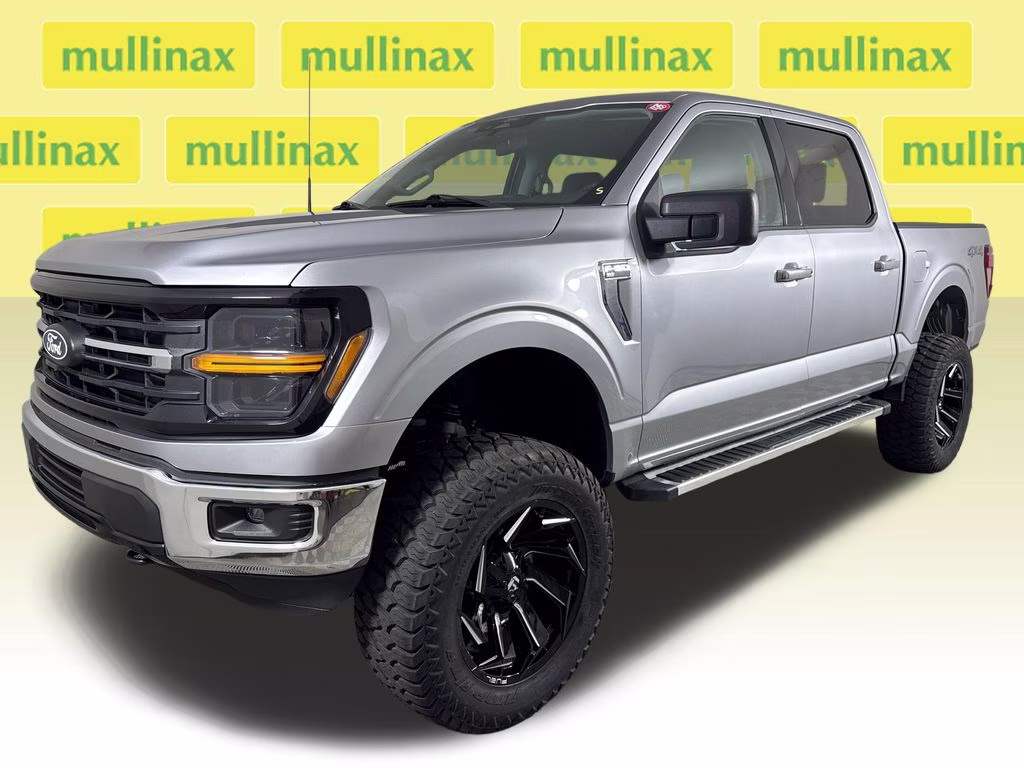 2025 Iconic Silver Metallic Ford F-150 XLT 4X4 Truck