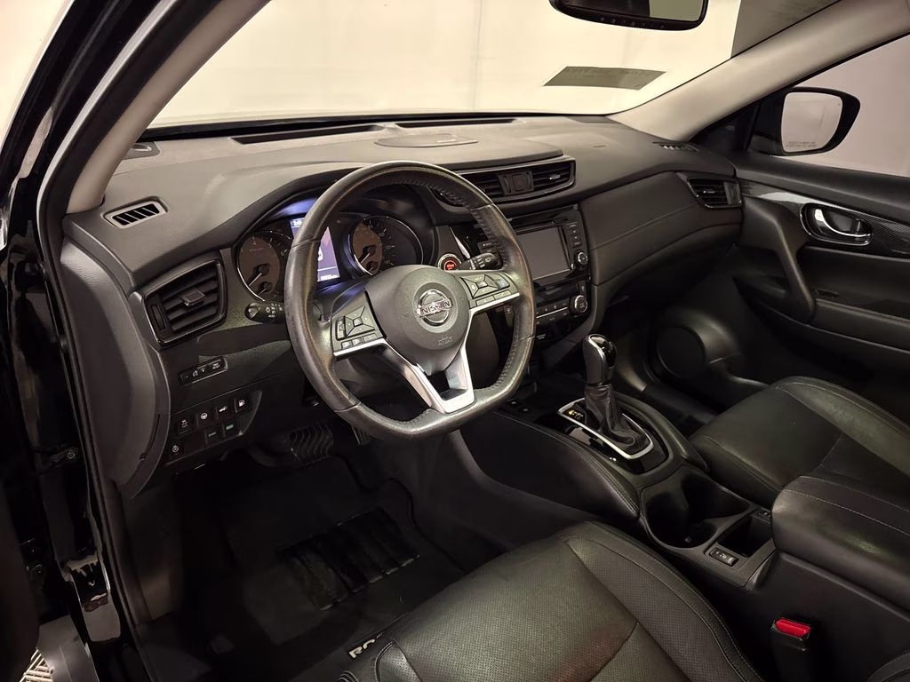 2018 Magnetic Black Nissan Rogue SL FWD SUV