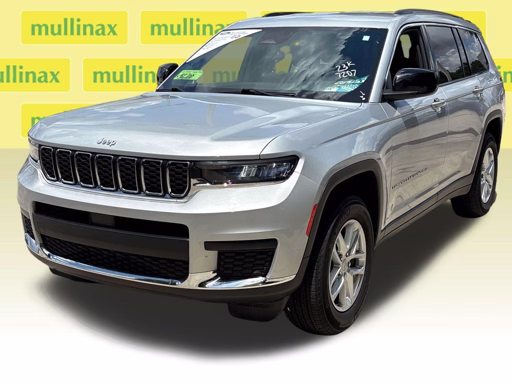 2025 Silver Zynith Jeep Grand Cherokee L Laredo RWD SUV