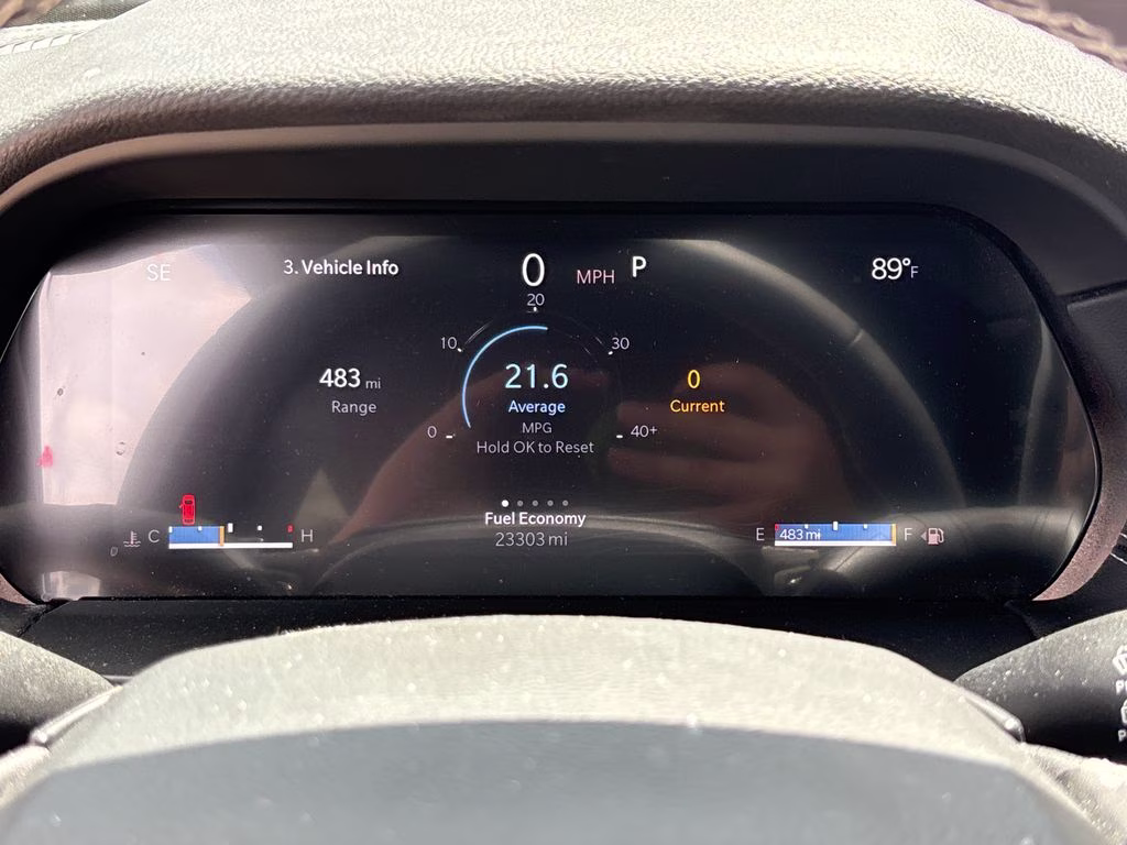 2025 Silver Zynith Jeep Grand Cherokee L Laredo RWD SUV