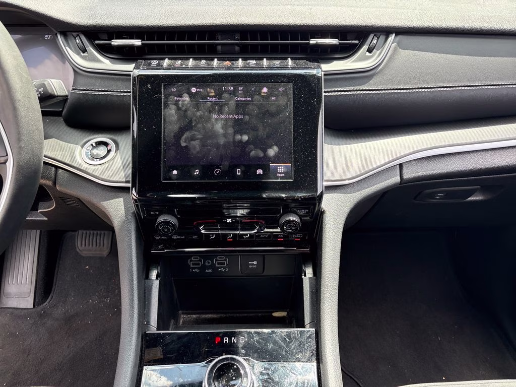 2025 Silver Zynith Jeep Grand Cherokee L Laredo RWD SUV