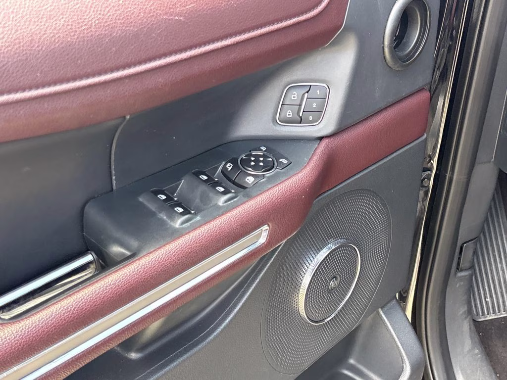 2023 Agate Black Metallic Ford Expedition Max Limited 4X4 SUV