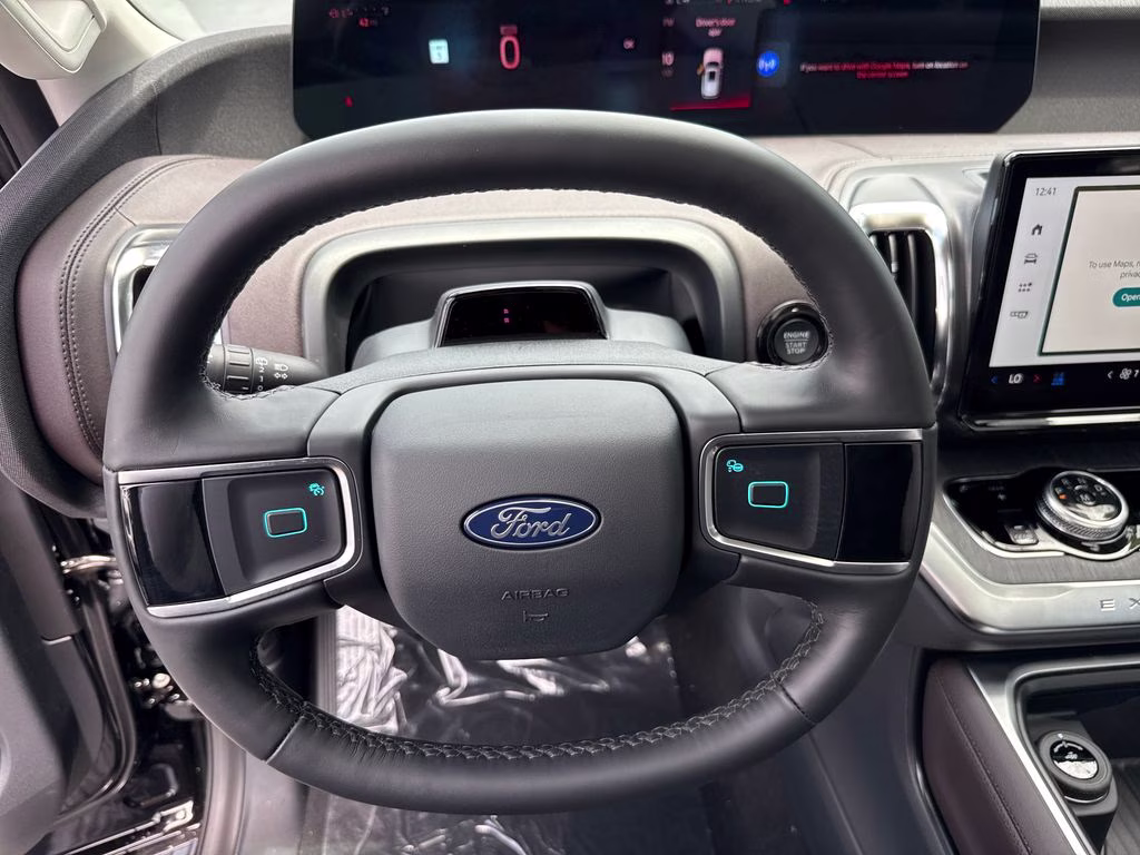 2026 Agate Black Metallic Ford Expedition Max Platinum 4X4 SUV