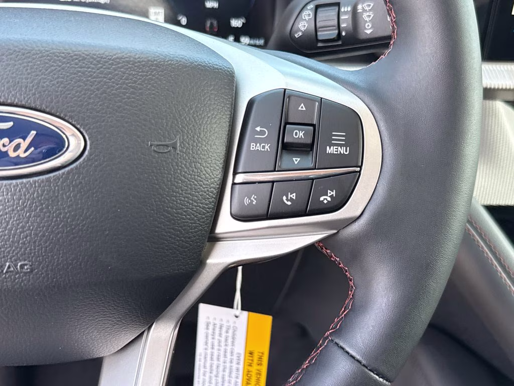 2026 Agate Black Metallic Ford Explorer Active RWD SUV