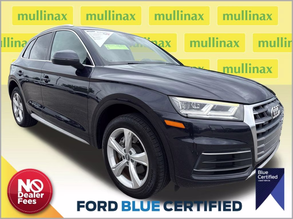 2020 Moonlight Blue Metallic Audi Q5 45 Premium Plus AWD SUV
