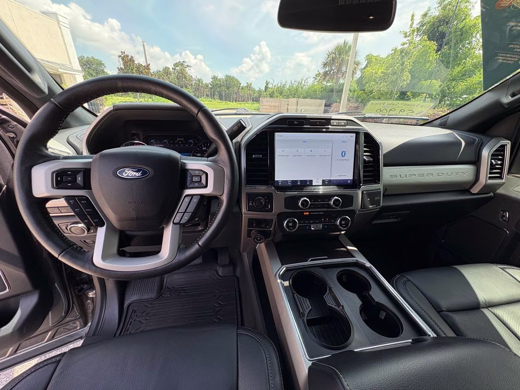 2022 Gray Ford Super Duty F-250 SRW Lariat 4X4 Truck
