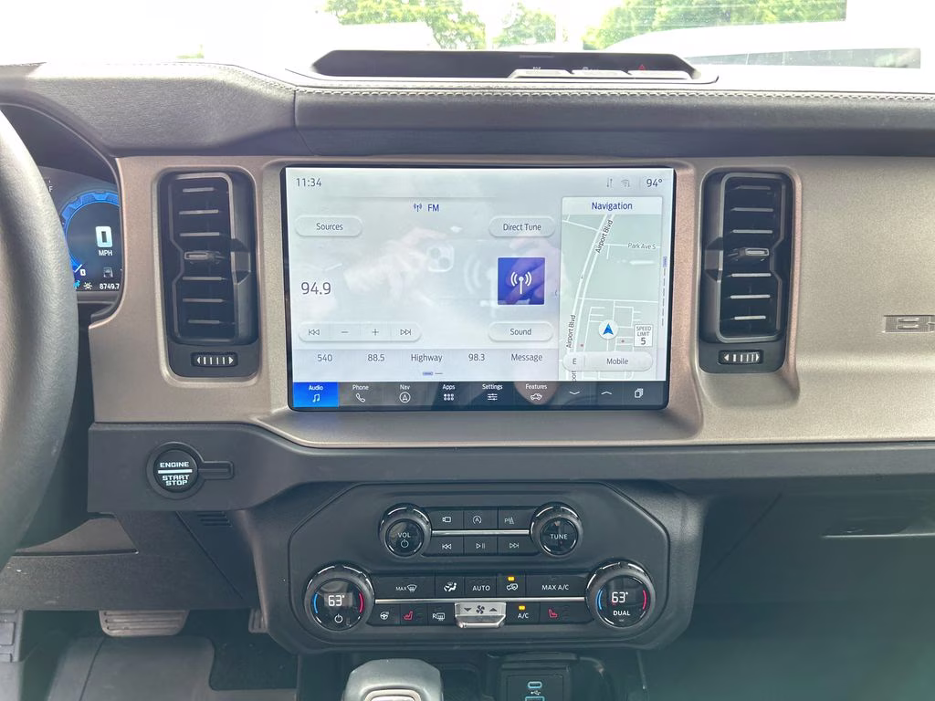 2025 Shadow Black Ford Bronco Outer Banks 4X4 SUV