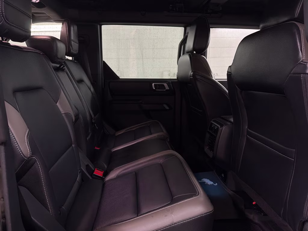 2025 Shadow Black Ford Bronco Outer Banks 4X4 SUV
