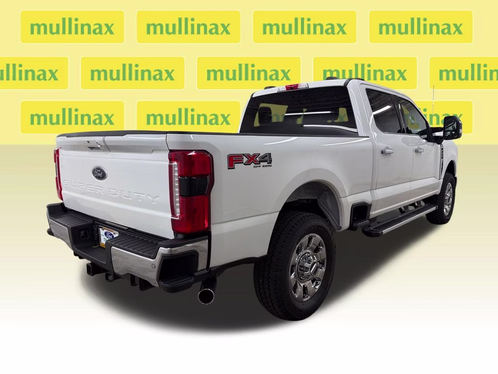 2026 STAR WHITE Ford Super Duty F-250 SRW Lariat 4X4 Truck