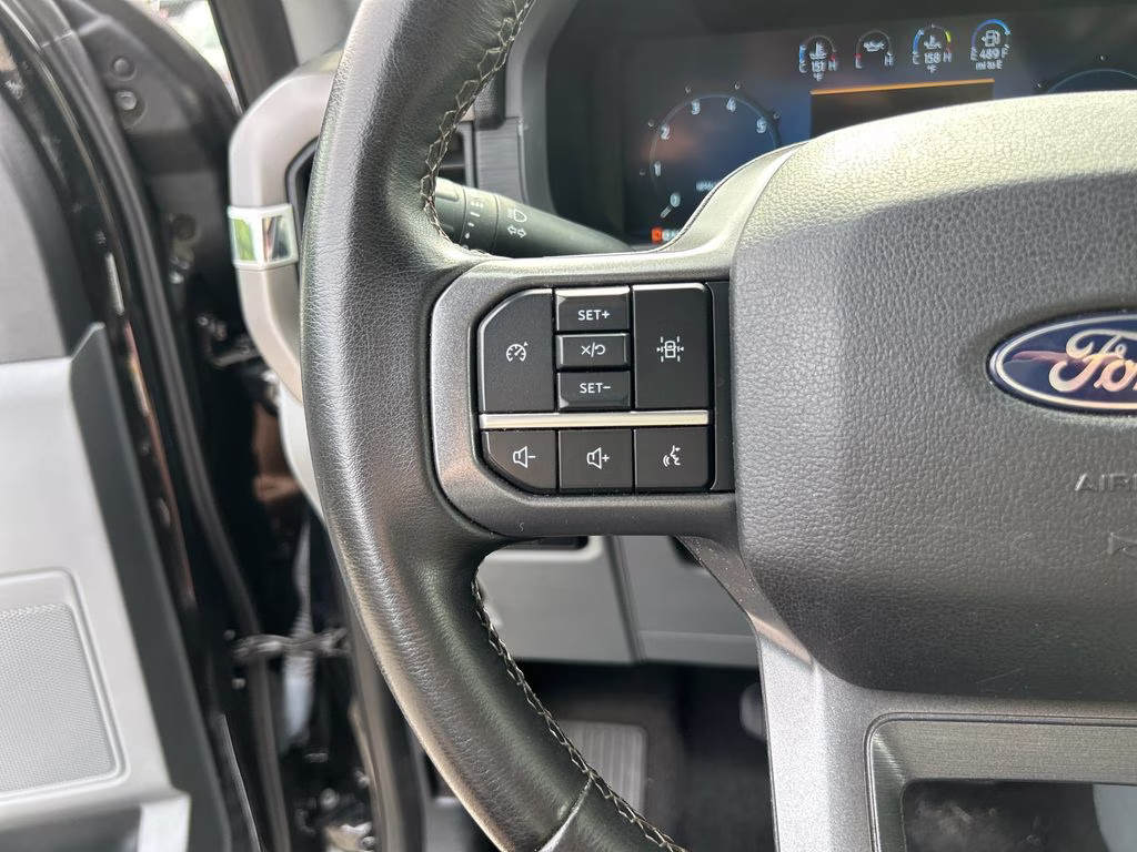 2024 Agate Black Metallic Ford F-150 XLT 4X4 Truck