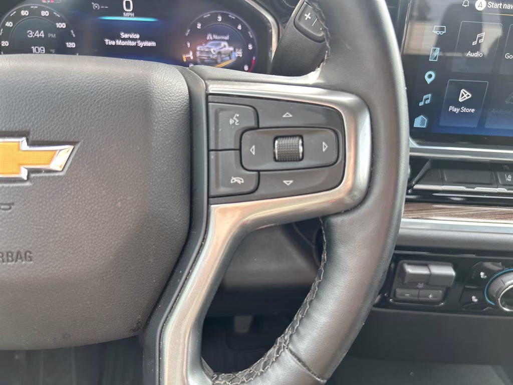 2025 Summit White Chevrolet Silverado 2500HD LT 4X4 Truck