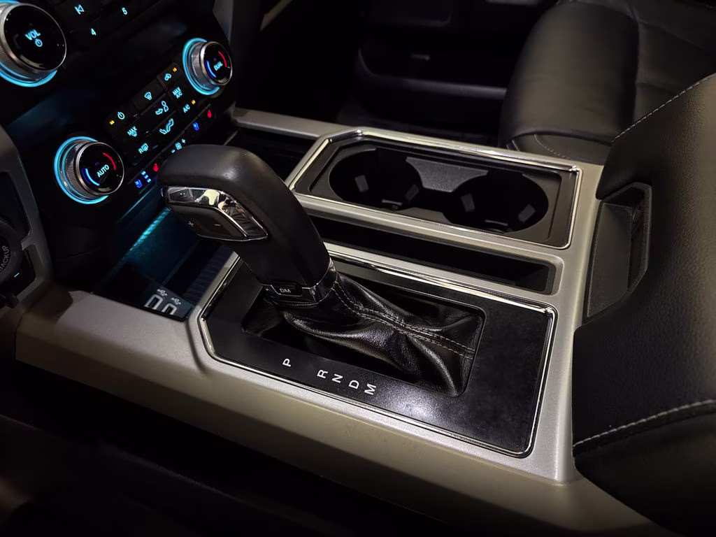 2020 Magnetic Ford F-150 Lariat RWD Truck