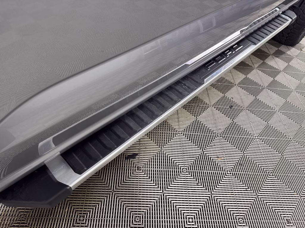2025 Iconic Silver Metallic Ford F-150 XLT 4X4 Truck