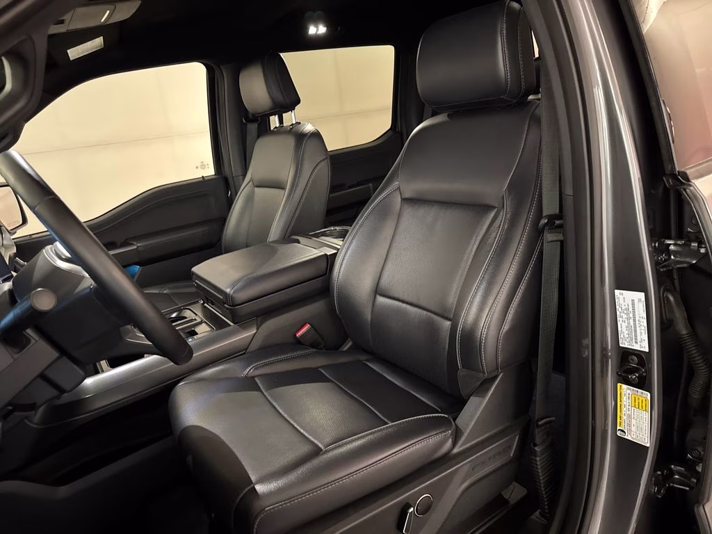 2025 Gray Metallic Ford F-150 Lariat 4X4 Truck