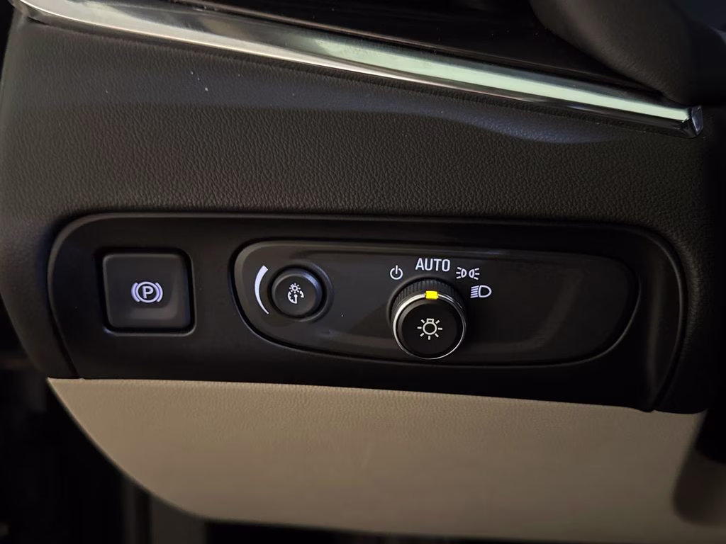 2018 Ebony Twilight Metallic Buick Enclave Essence FWD SUV