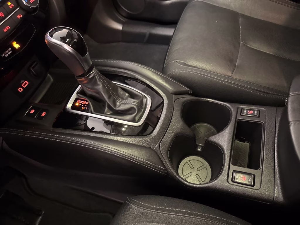 2018 Magnetic Black Nissan Rogue SL FWD SUV