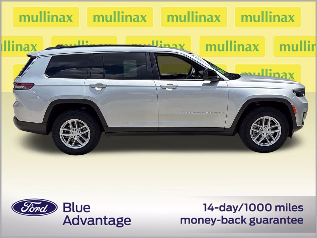 2025 Silver Zynith Jeep Grand Cherokee L Laredo RWD SUV