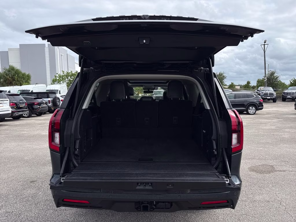2025 Stone Blue Metallic Ford Expedition Max Active RWD SUV