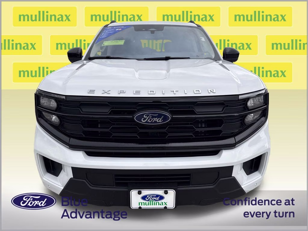 2025 Oxford White Ford Expedition Active RWD SUV