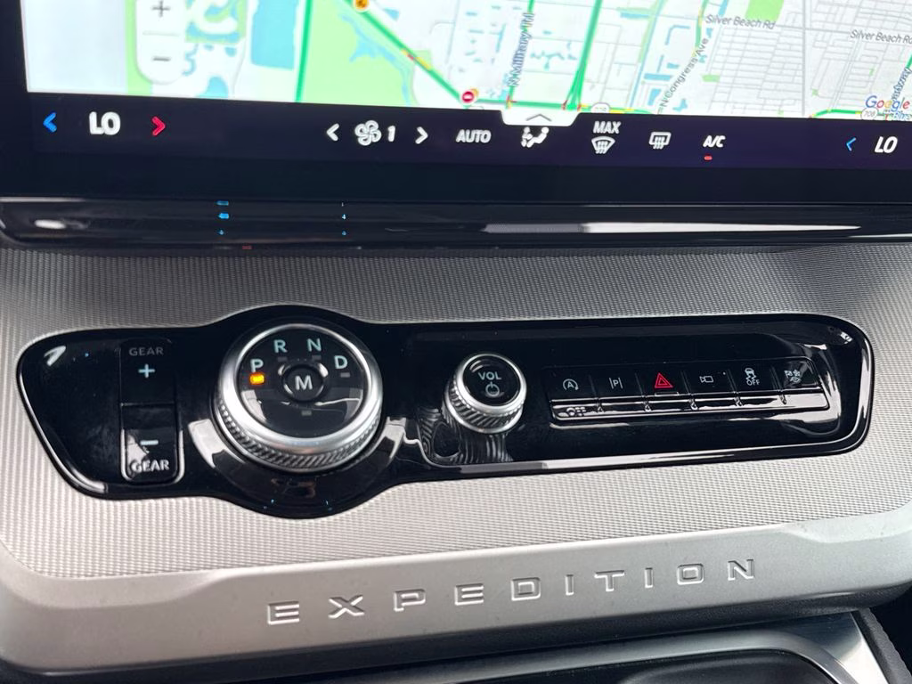 2025 Oxford White Ford Expedition Active RWD SUV
