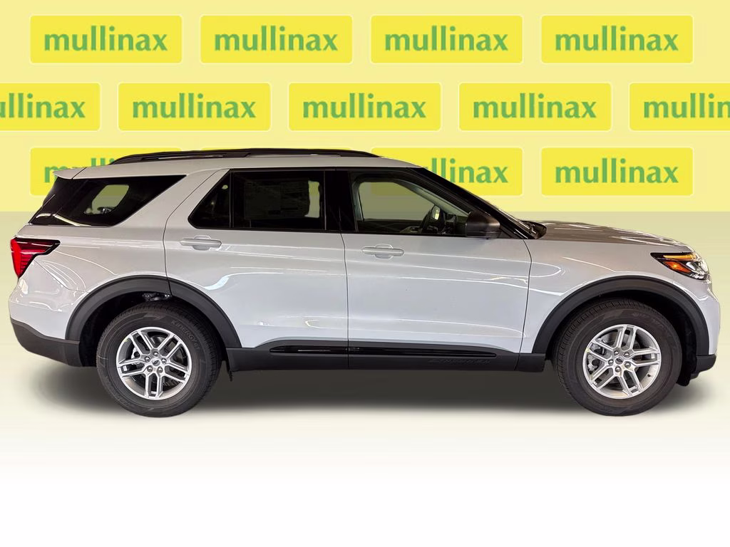2026 White Metallic Ford Explorer Active RWD SUV