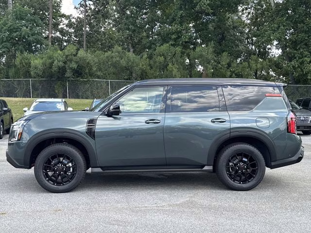2025 Alpine Metallic/Super Black Nissan Armada PRO-4X 4X4 SUV