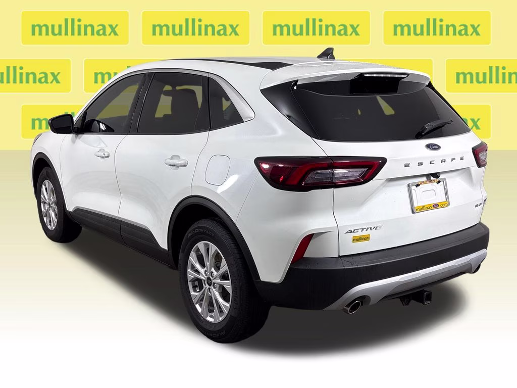 2023 White Metallic Ford Escape Active AWD SUV