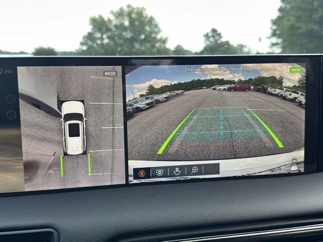 2025 Aspen White Tricoat/Super Black Nissan Armada PRO-4X 4X4 SUV