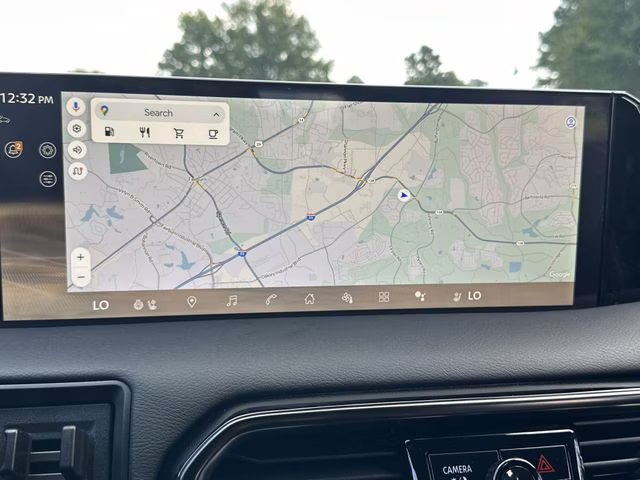 2025 Aspen White Tricoat/Super Black Nissan Armada PRO-4X 4X4 SUV