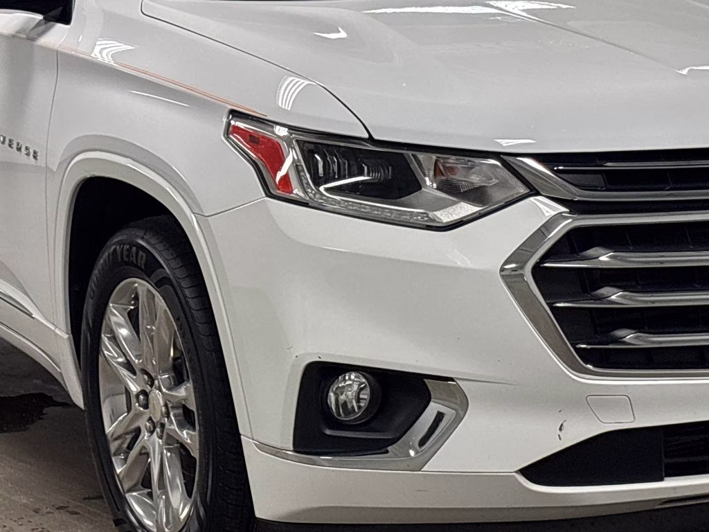2018 Summit White Chevrolet Traverse High Country AWD SUV