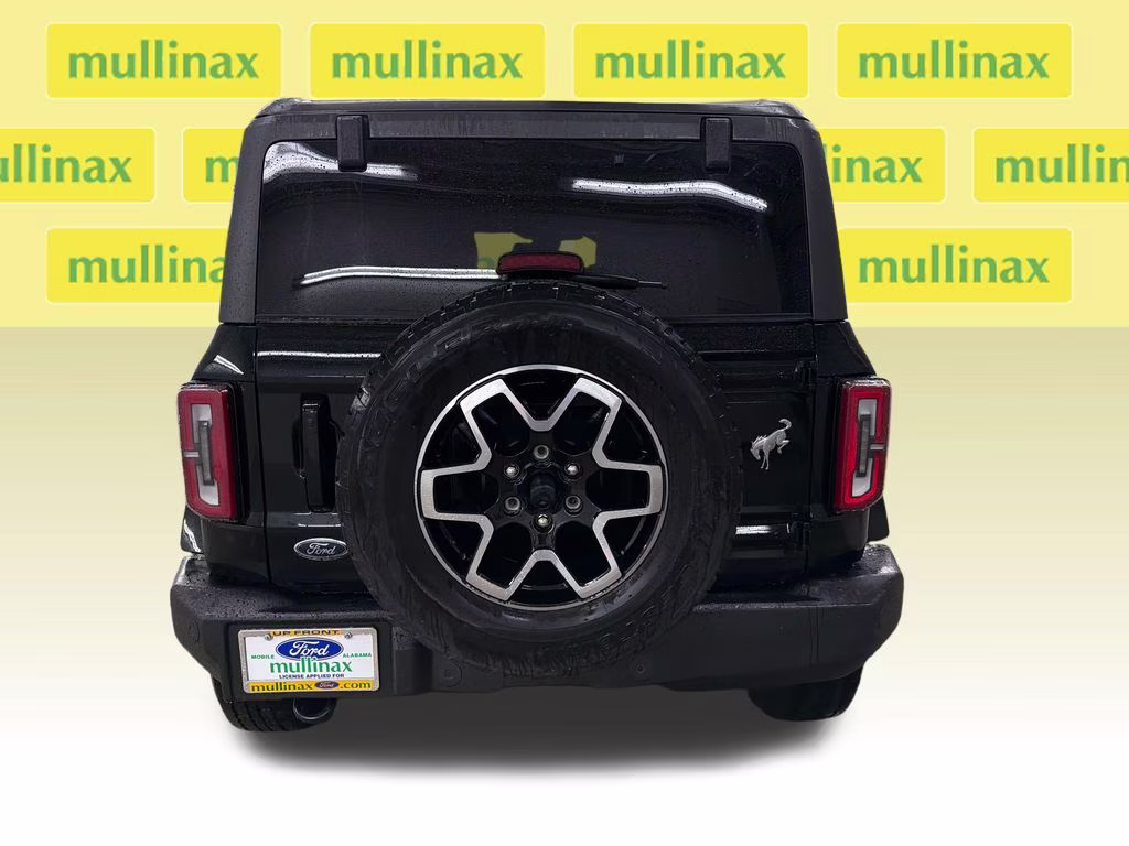 2025 Shadow Black Ford Bronco Outer Banks 4X4 SUV