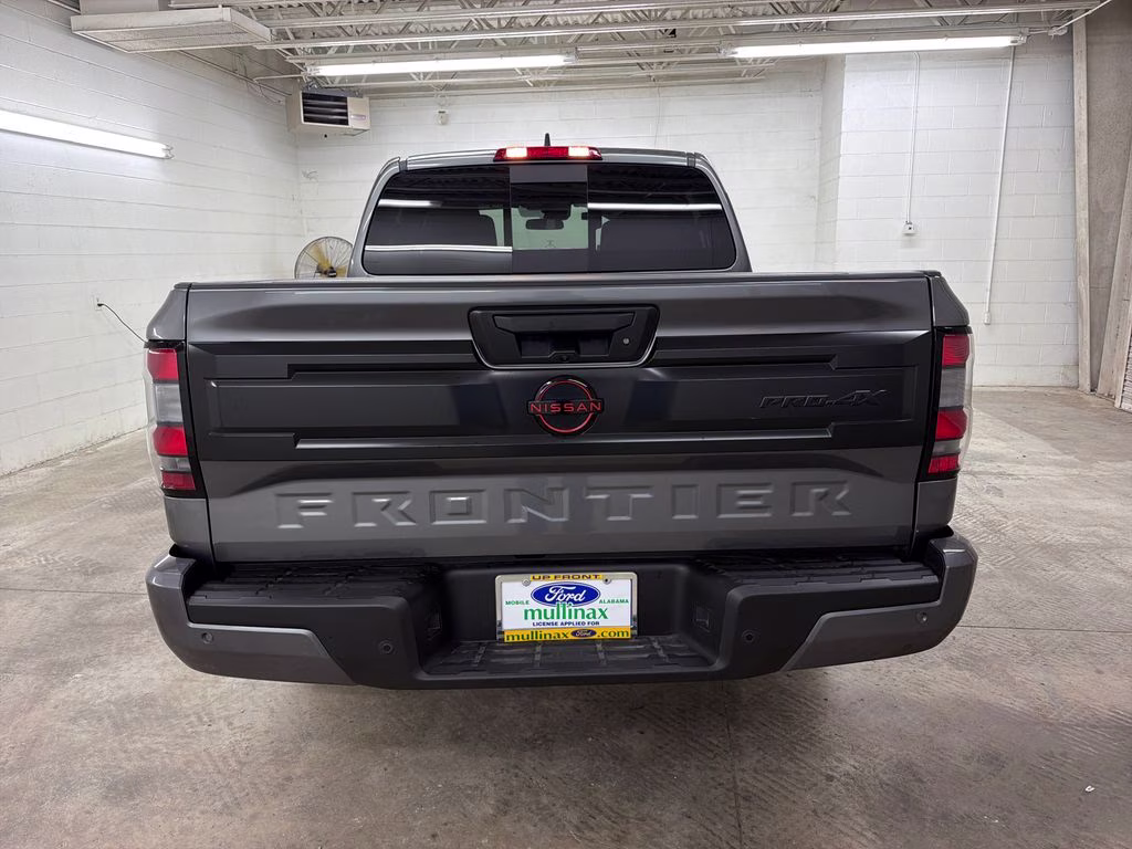 2026 Gun Metallic Nissan Frontier PRO-4X 4X4 Truck