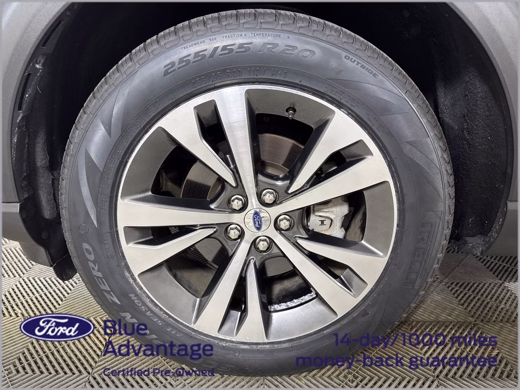2020 Blue Metallic Ford Explorer Platinum 4X4 SUV