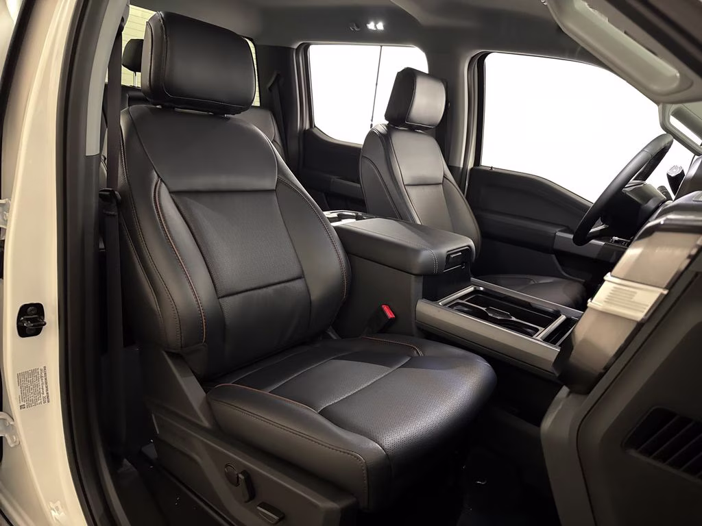 2026 Star White Metallic Tri-Coat Ford Super Duty F-250 SRW Lariat 4X4 Truck