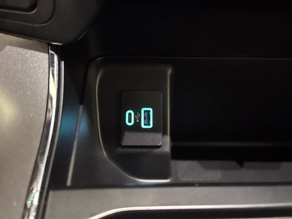 2023 Agate Black Metallic Ford F-150 XLT 4X4 Truck