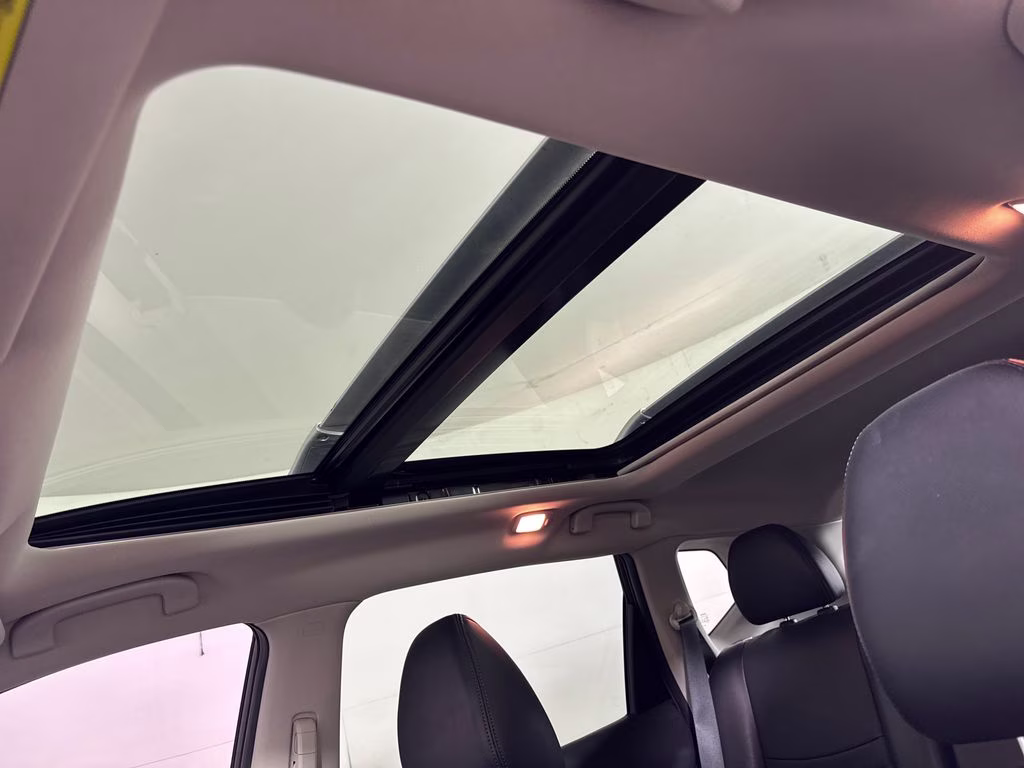 2018 Magnetic Black Nissan Rogue SL FWD SUV