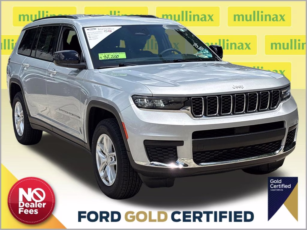 2025 Silver Zynith Jeep Grand Cherokee L Laredo RWD SUV