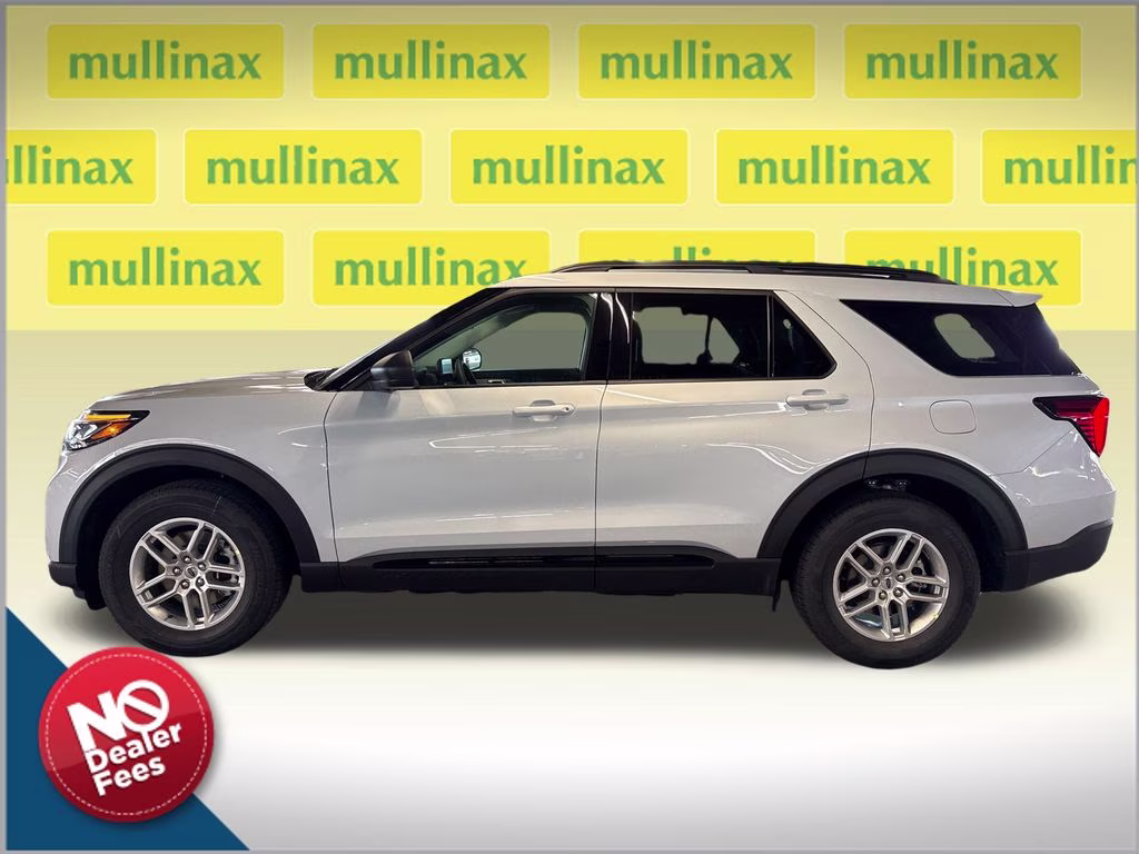 2026 White Metallic Ford Explorer Active RWD SUV