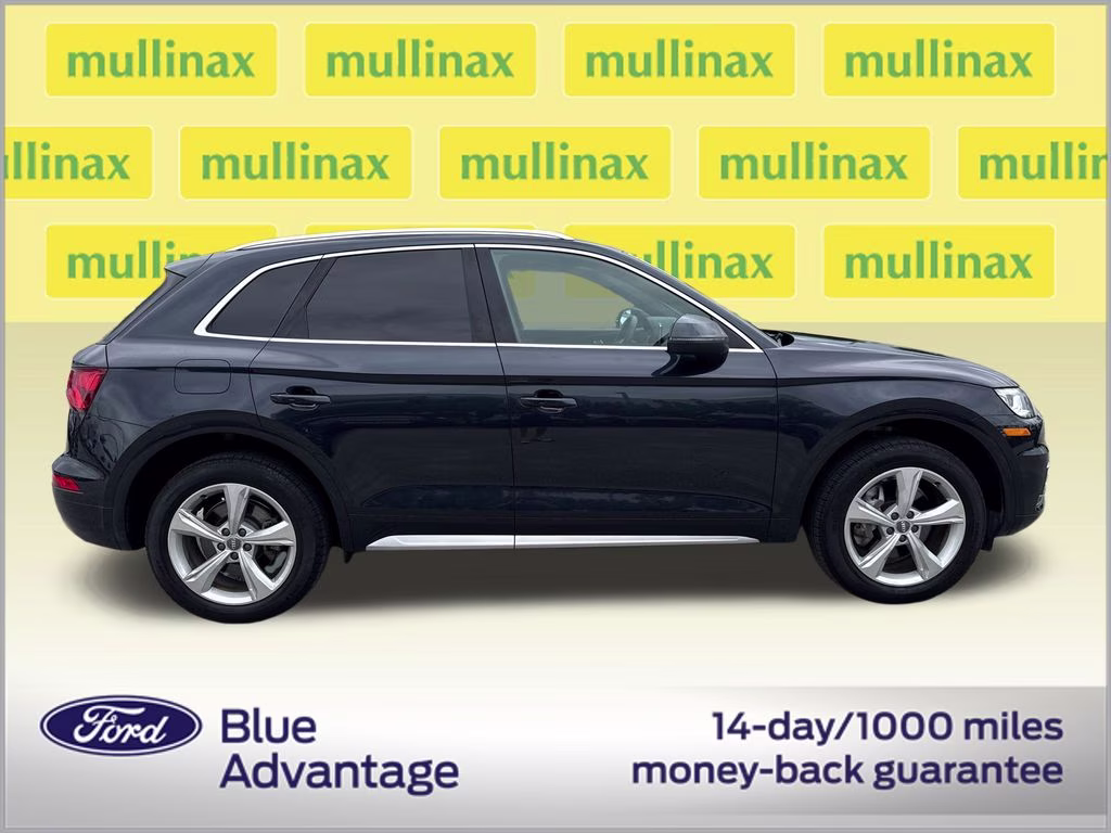 2020 Moonlight Blue Metallic Audi Q5 45 Premium Plus AWD SUV